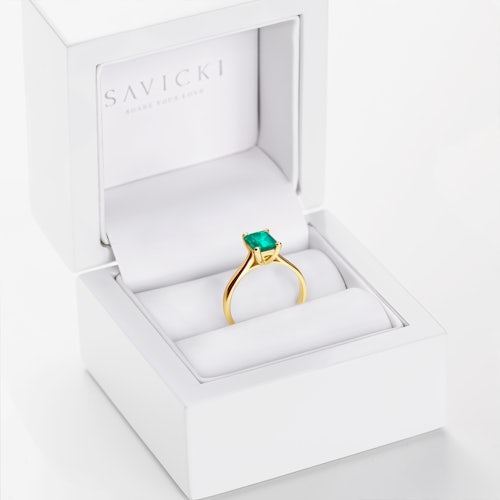 Pierścionek zaręczynowy SAVICKI: złoty, szmaragd